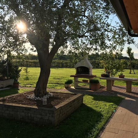 Appartamento Casa Vacanze Corte Ara Decima Sona Esterno foto