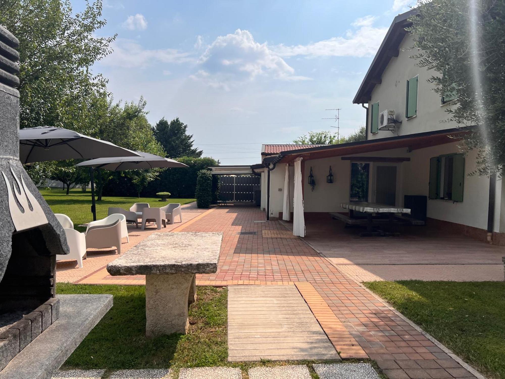 Appartamento Casa Vacanze Corte Ara Decima Sona Esterno foto