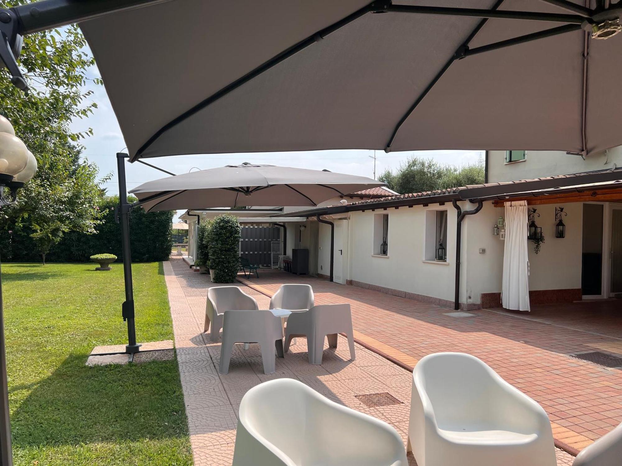 Appartamento Casa Vacanze Corte Ara Decima Sona Esterno foto