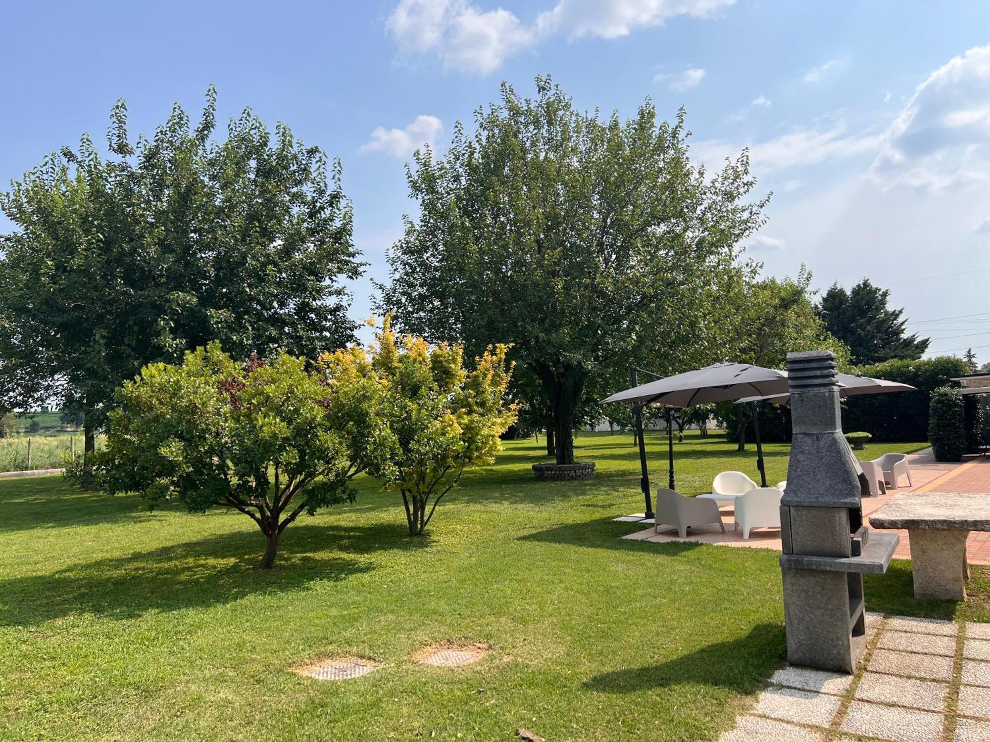Appartamento Casa Vacanze Corte Ara Decima Sona Esterno foto