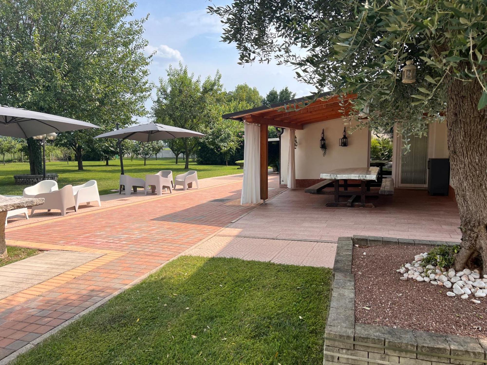 Appartamento Casa Vacanze Corte Ara Decima Sona Esterno foto